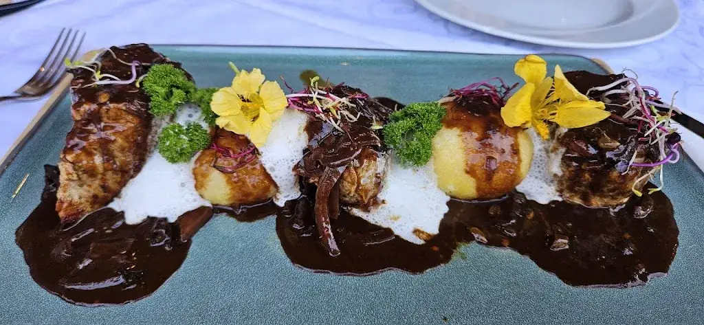 Ewa Ostrowska_Lavant-Restaurant_Frantschach-Sankt Gertraud_recensione