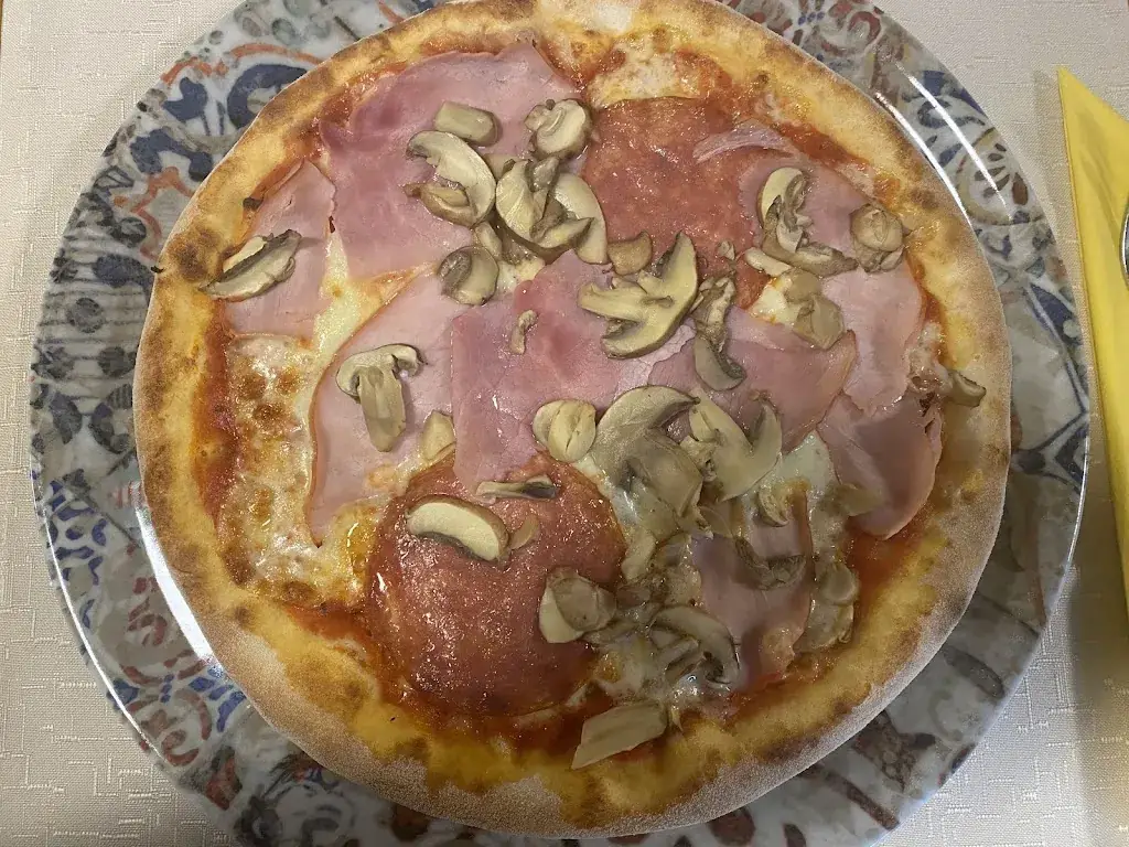 Pizzeria Ristorante Mamma Mia_Flattach_slider_image_3