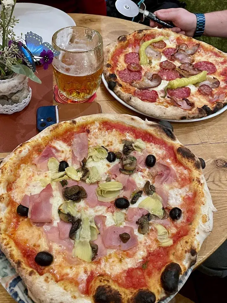 M B_Cafe Ice_Flattach_avis