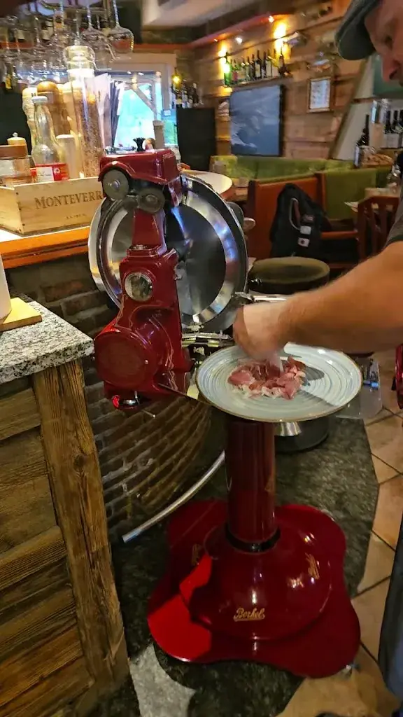 Cafe Ice_Flattach_slider_image_2