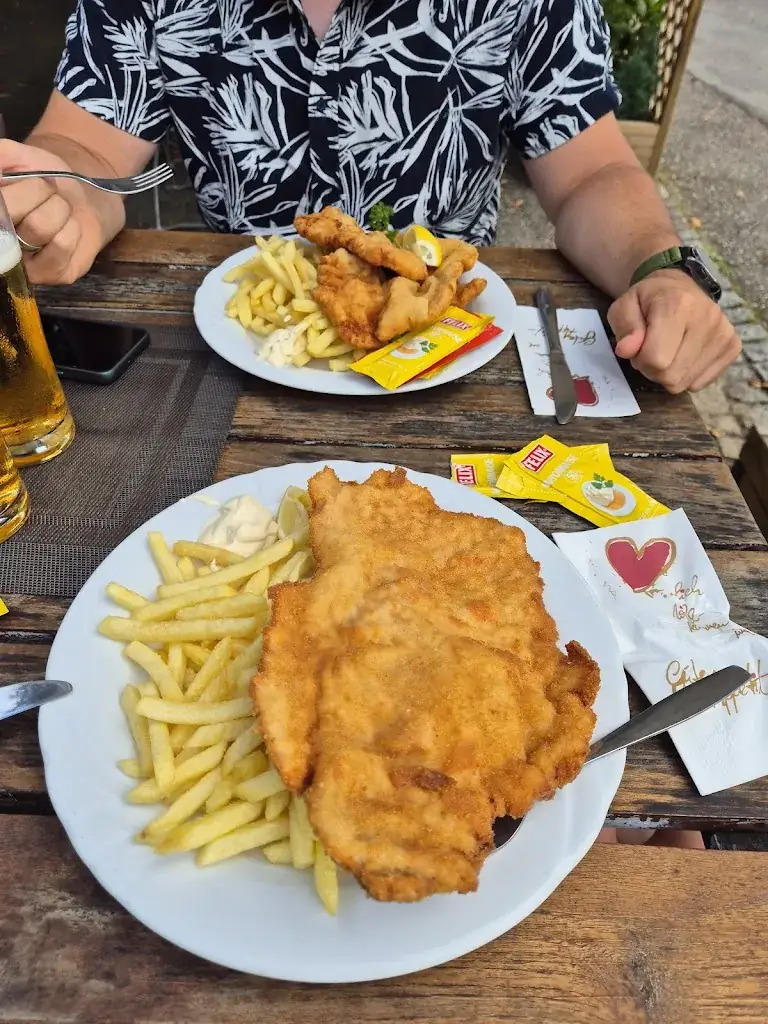 Sandra Ritzl_Landgasthof - Kienzer_Föderlach I_avis