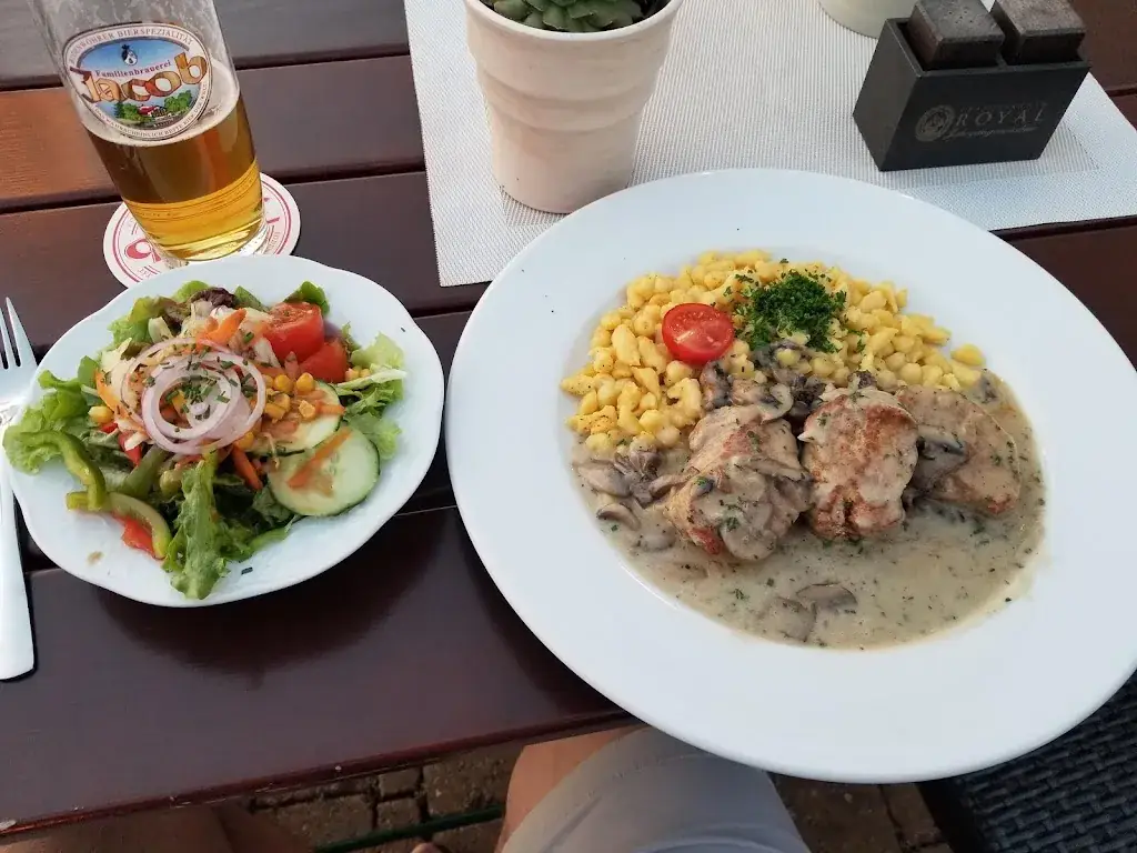 Joshua Bochenek_Alter Pfarrhof_Föderlach I_avis