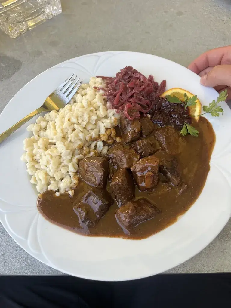 Colten Tanti_Restaurant Gasthof Zum Wirth_Fresach_avis