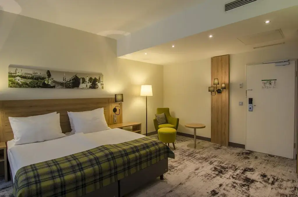 Holiday Inn Munich - Unterhaching_Frauenstein_slider_image_3