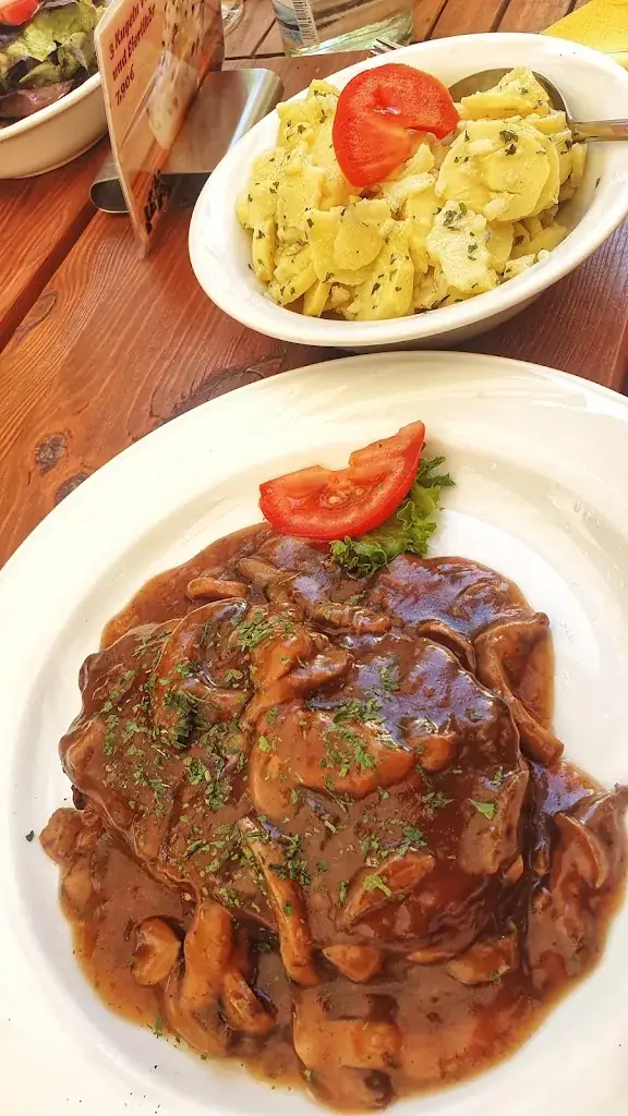 Schneider's Weinschlösschen_Frauenstein_slider_image_3