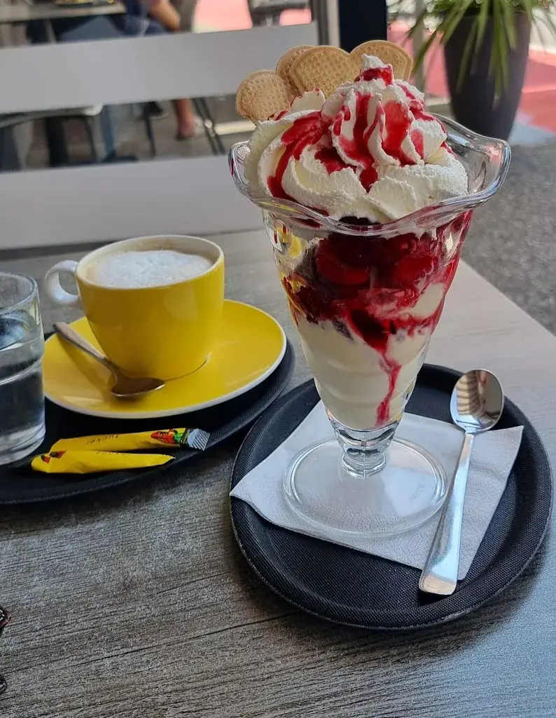 Cafe Peterlin_Ferlach_slider_image_2