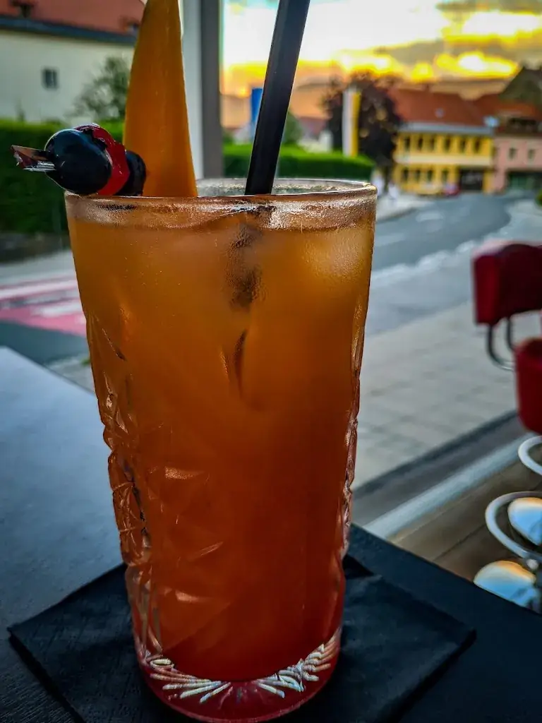 Menu_friends Cocktails & Burger - Friesach_Friesach_image_3