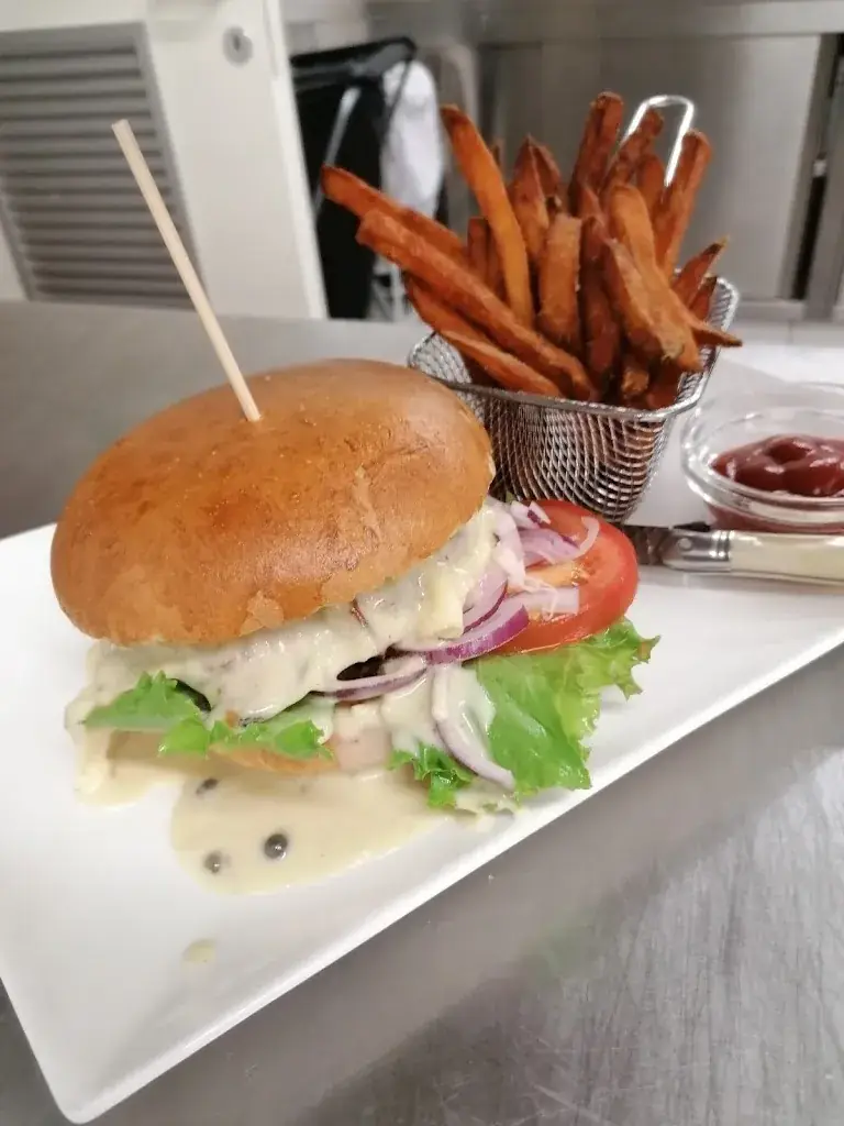 Menu_friends Cocktails & Burger - Friesach_Friesach_image_4