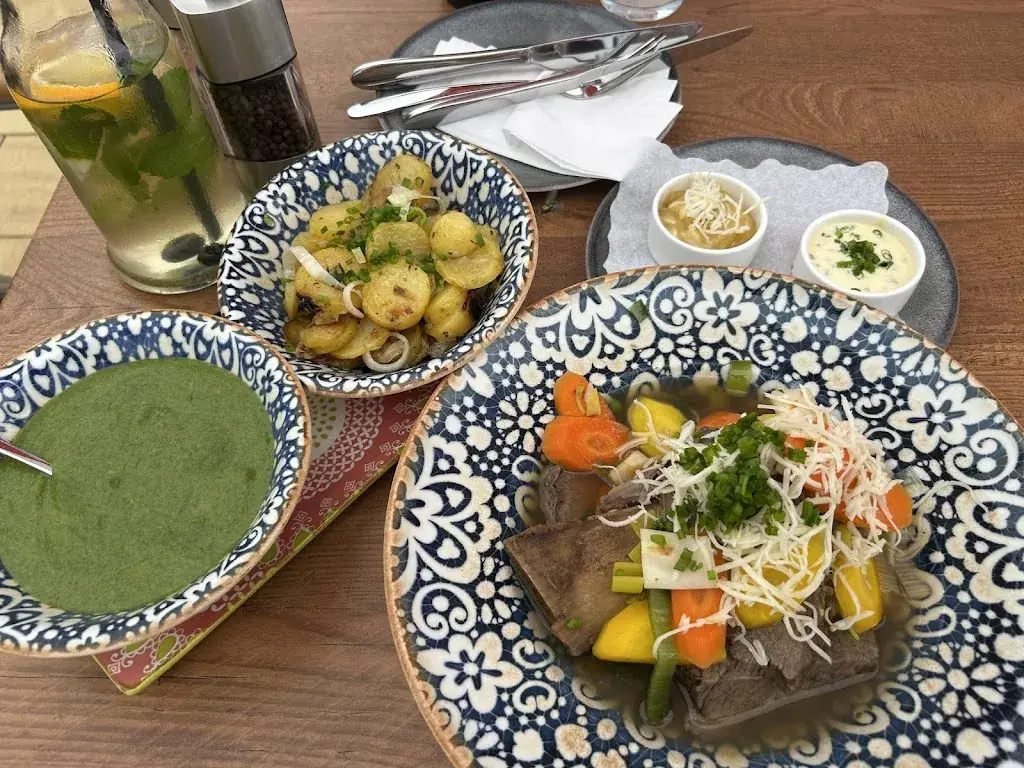 Manfred Bartalszky_Restaurant Erbse_Bruckneudorf_review