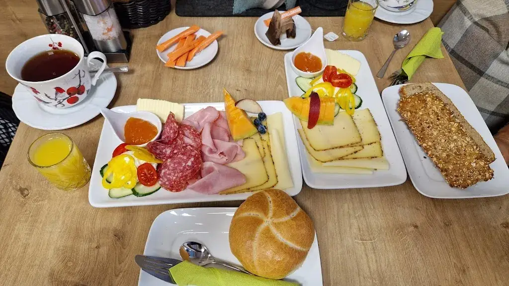 Eppie_Herein Spaziert Genussladele_Gerlamoos_recensione