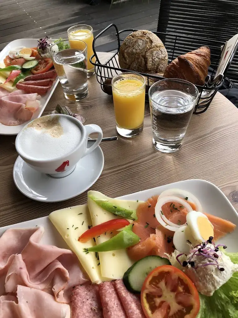 Sandra Kögel_meine JausnZeit_Gerlamoos_avis