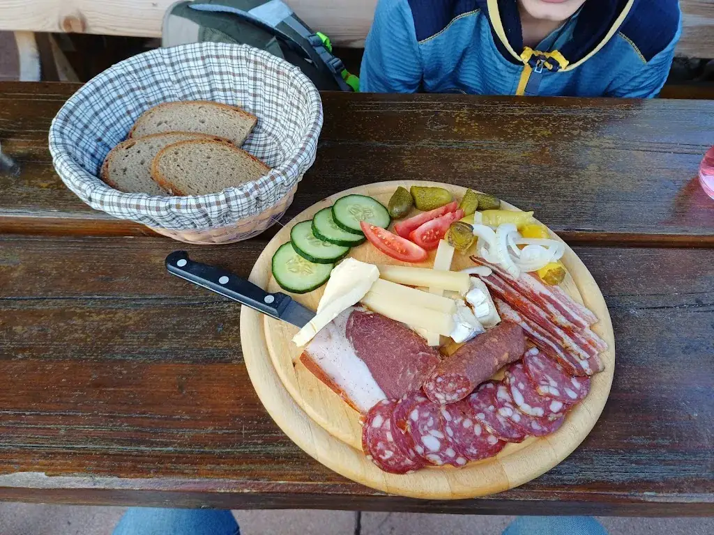 Bimminger Christoph_Poldi´s Jausenstation_Gerlamoos_Bewertung