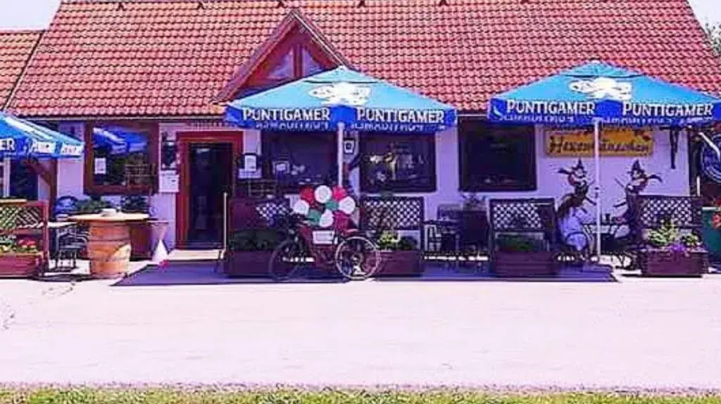 Erika's Hexenhäuschen_Grafenstein_slider_image_1