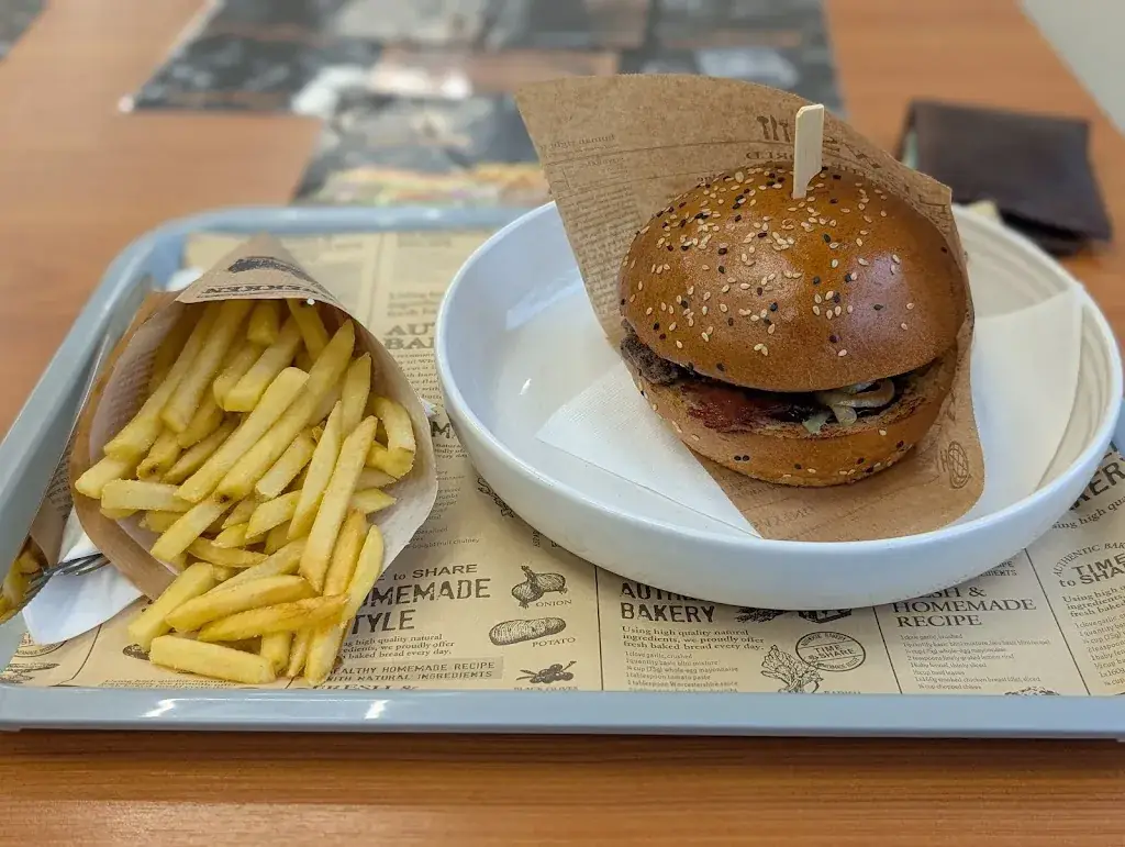 Ben's Burger_Gmünd_slider_image_3