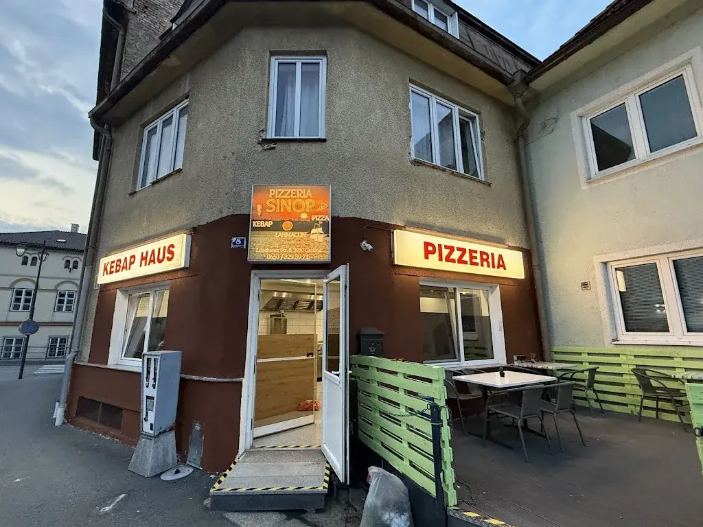 PIZZERIA SINOP restaurant à Gmünd