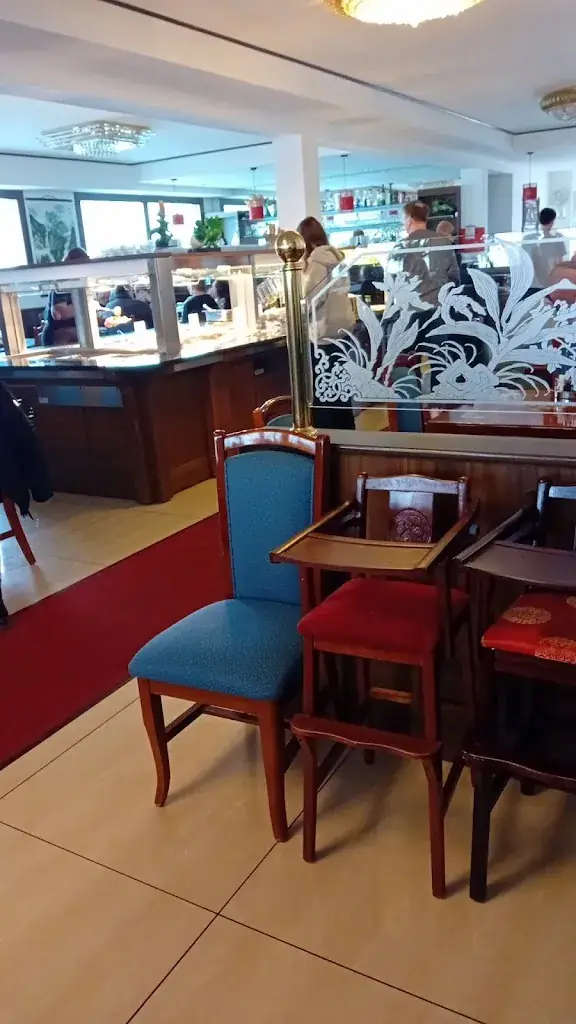 Gabriele Aigner_China-Restaurant Jasmin_Gmünd_avis