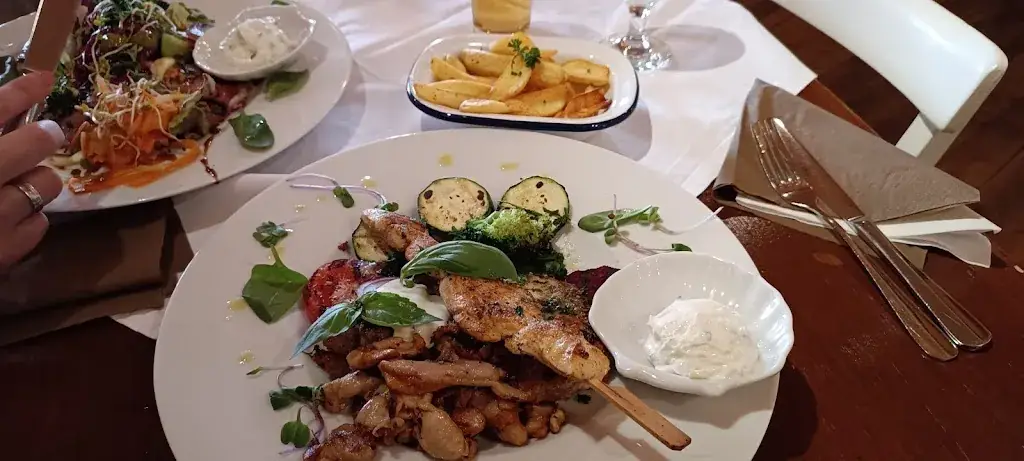 Menu_Taverna Perikles_Gmünd_image_9