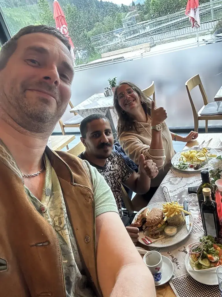 Lima Kattawi_Parkcafé_Großkirchheim_avis