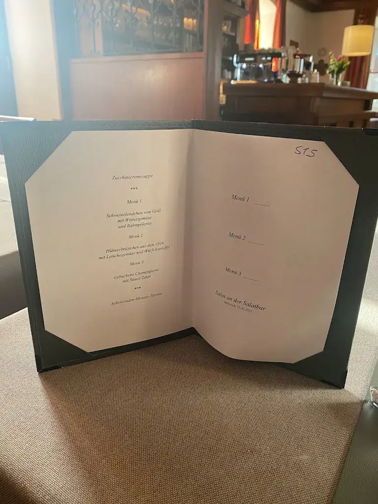 Menu_Motorrad-Hotel Gasthof Strasswirt am Nassfeld in Kärnten_Gitschtal_image_1