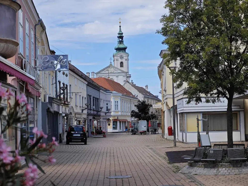 Konstantin Mozheev_Fame Grill & Restaurant_Bruckneudorf_avis