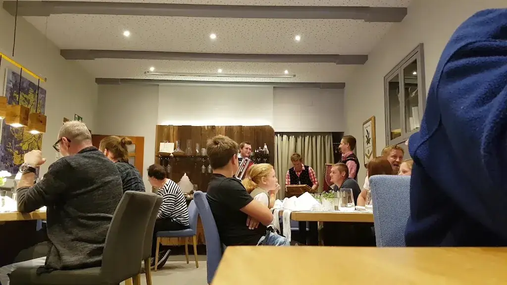 Gasthaus und Hotel Bärenwirt_Gitschtal_slider_image_2