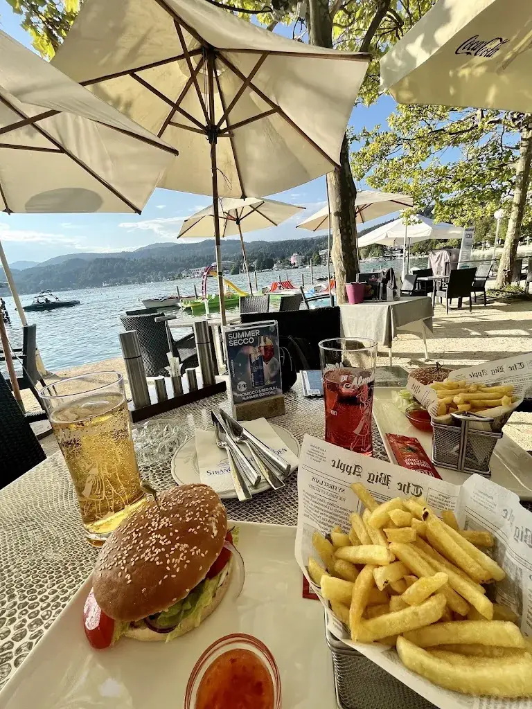 eniko botas_Strandleben,das Cafe-Restaurant am Wörthersee_Görtschach_recensione