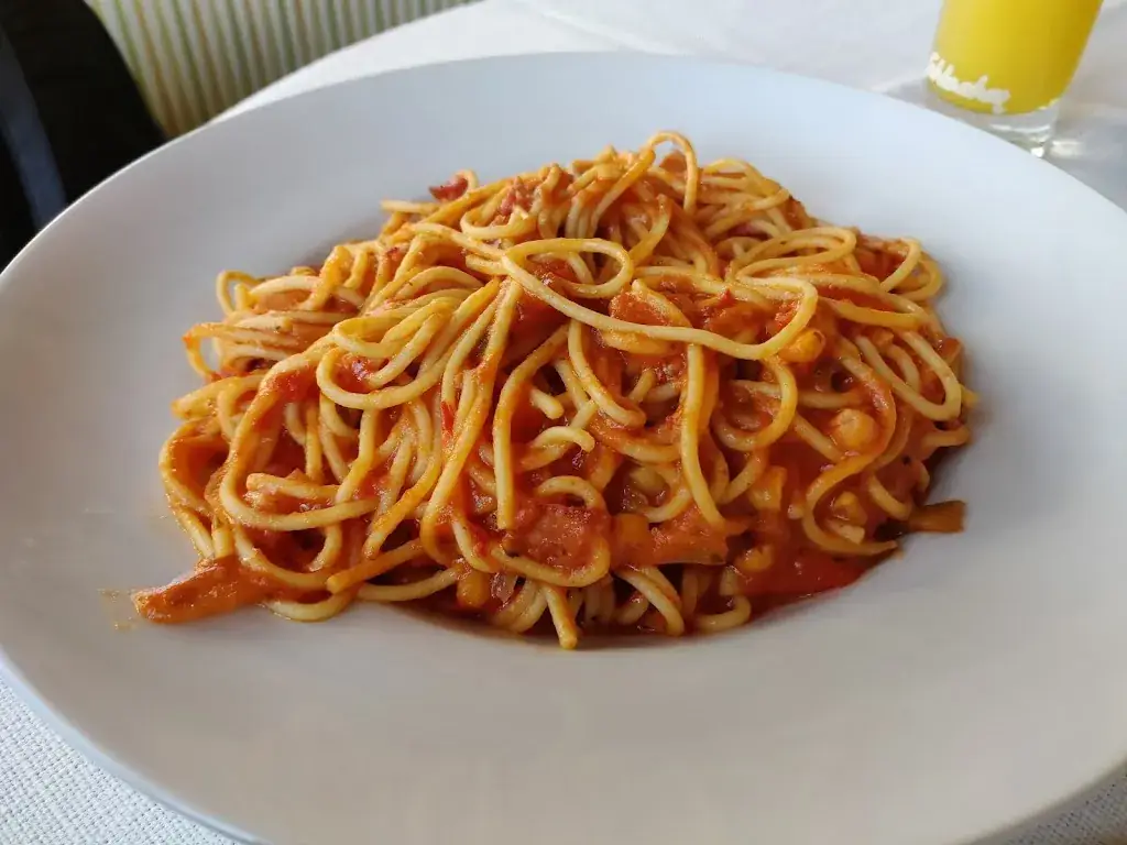 Martin Polak_Restaurant Pannonia_Bernstein_recensione