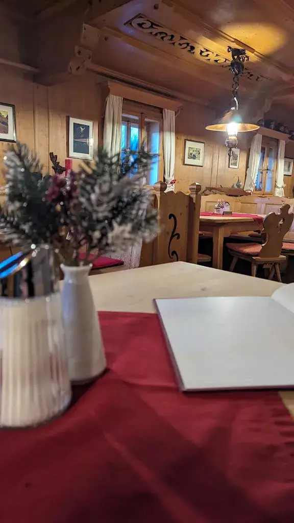 Špela Dekleva_Casa Antica_Heiligenblut_recensione