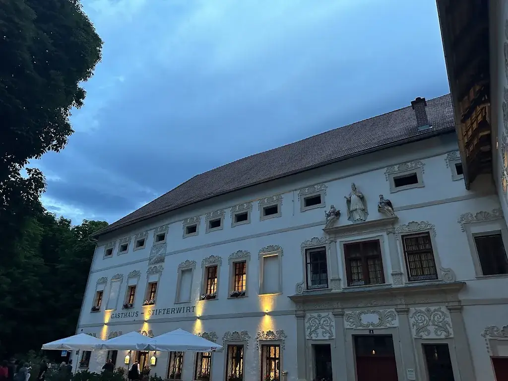 Evi Napetschnig_Gasthaus Duller_Griffen_recensione