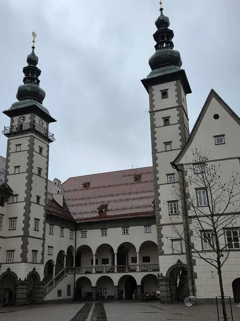 Ria Turnbull_Gasthaus im Landhaushof_Hörtendorf_recensione