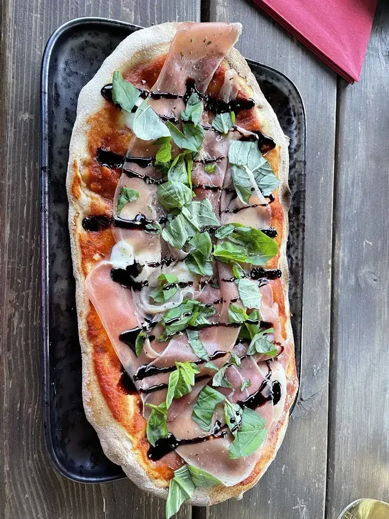 Janina K_Café Liebstöckl_Irschen_avis