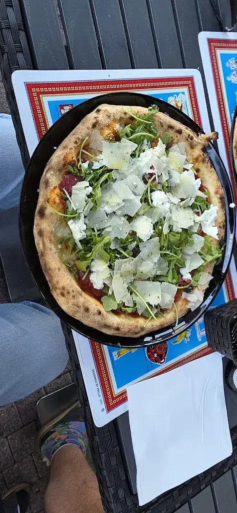 Ken_Pizzeria LITTLE ITALY_Hüttenberg_avis