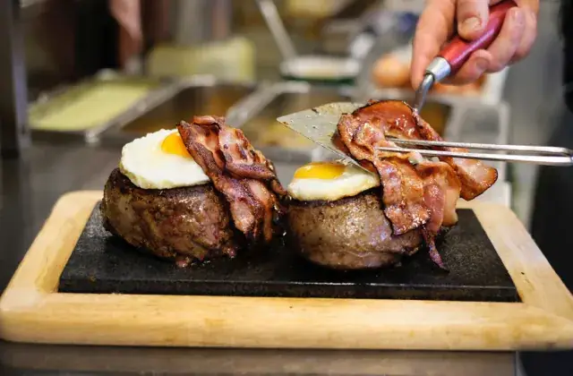 LADICH'S STEAK-HOUSE Parndorf Restaurant - The Original SINCE 1997_Bruckneudorf_slider_image_3