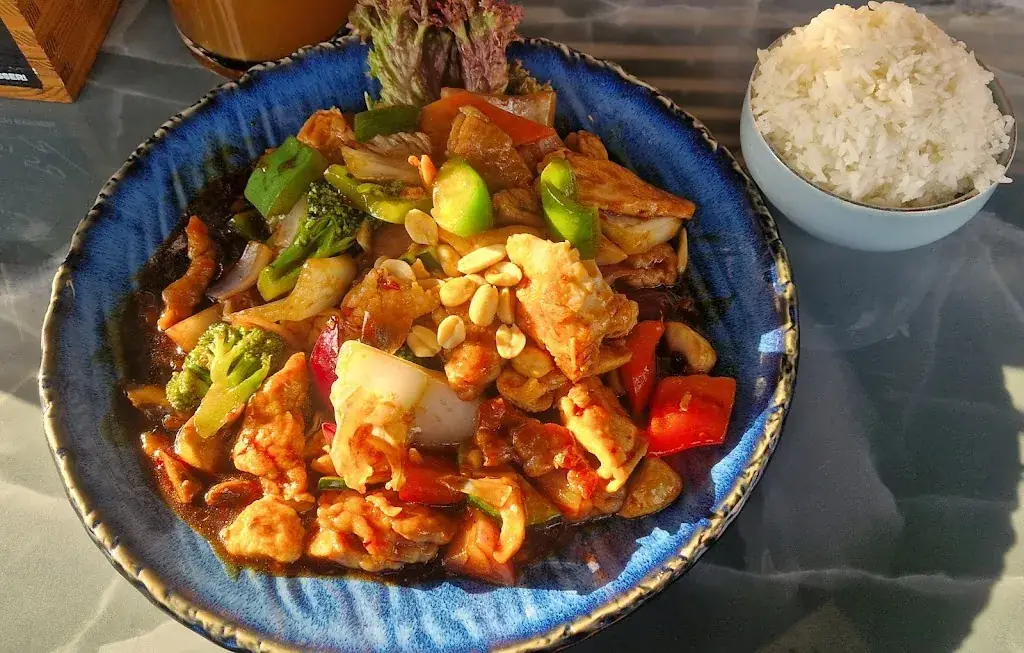 Jana Černáková_Mykitch_Bruckneudorf_recensione