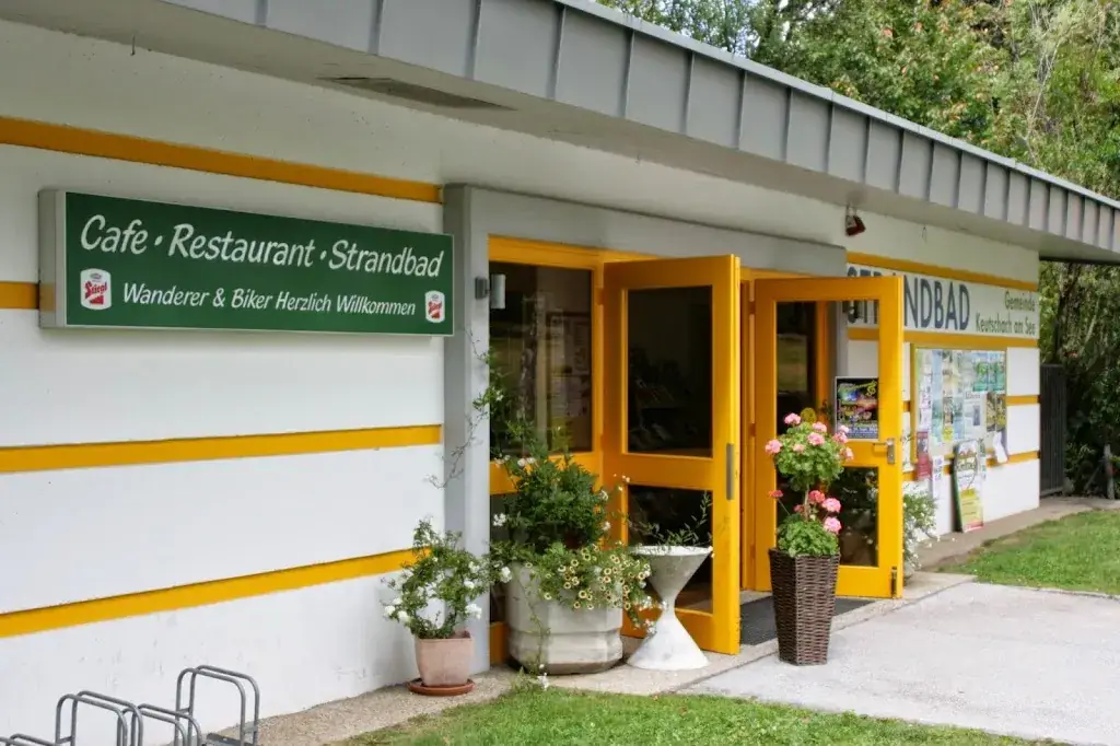 Gerti's Strandbad Keutschach restaurant à Keutschach am See