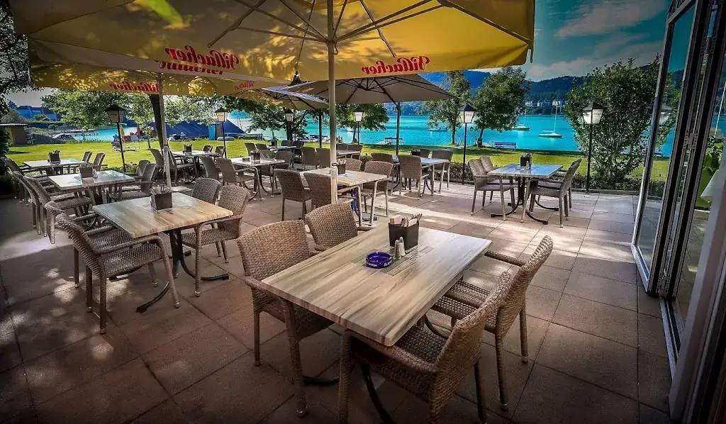 BAD STICH Seerestaurant restaurant à Keutschach am See