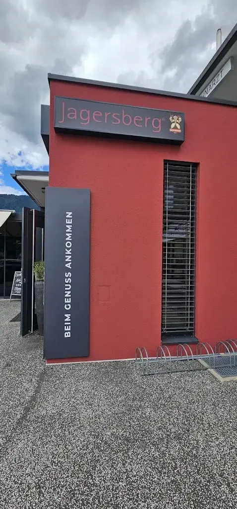 Sharon Frilich_Restaurant Pizzeria Jagersberg RJB_Landskron_avis