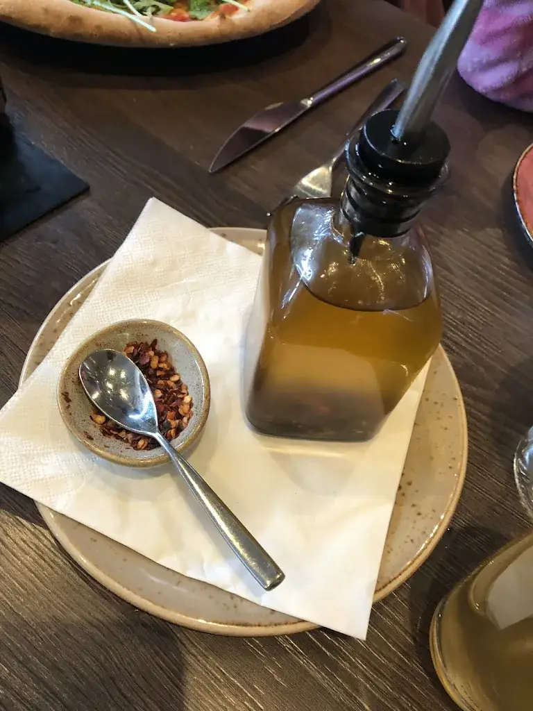 Michal Čechura_Restaurant Pizzeria Jagersberg RJB_Landskron_avis