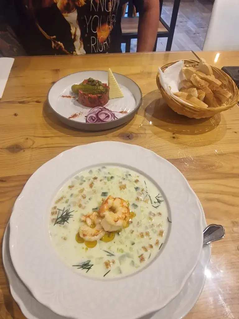 Alexander Moser_delikat Genusshandwerk_Kötschach_recensione