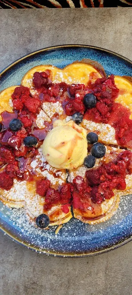 Veeldoubleu VLW_FreiRaum_Kötschach_recensione