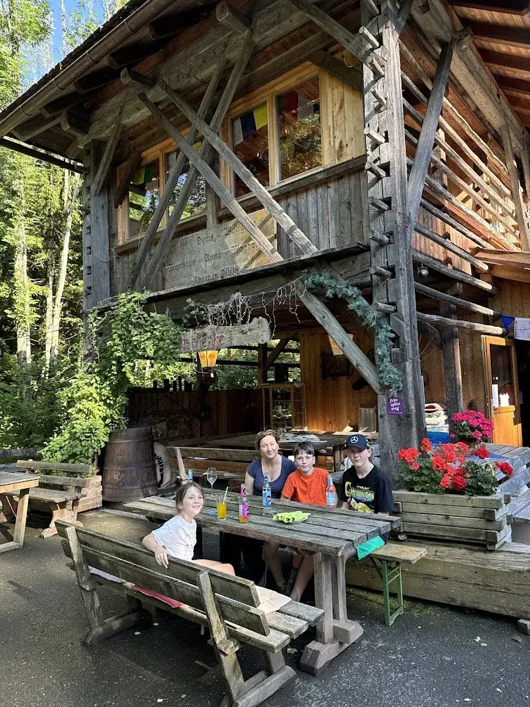 Spencer Drake_Waldschenke_Kötschach_avis