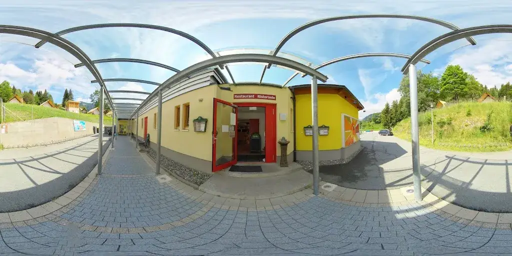 Cafe-Restaurant Aquarena_Kötschach_slider_image_2