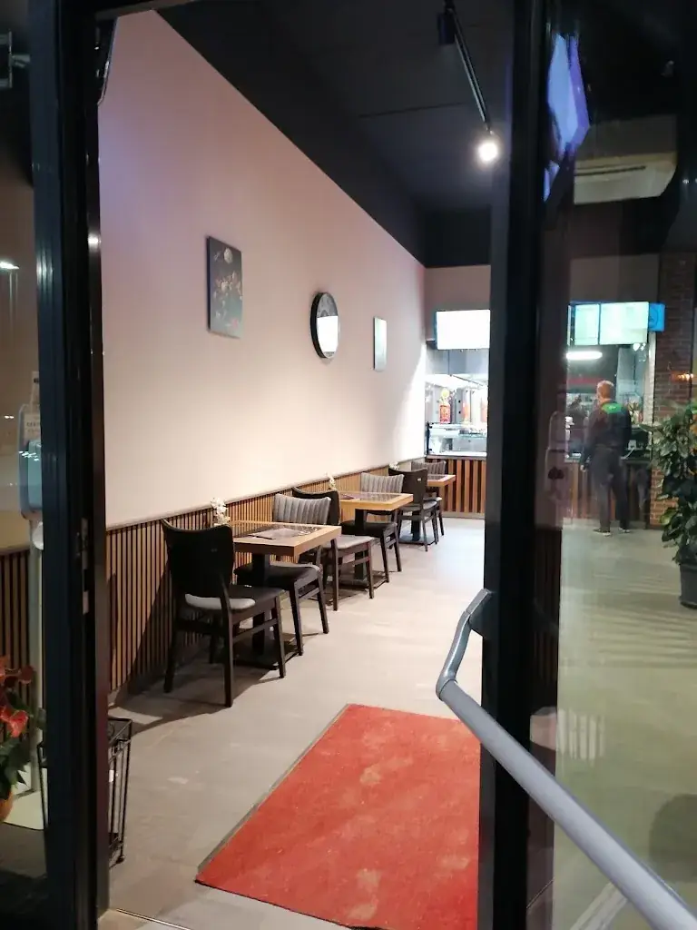 Martina Roshdy_KÜHNSDORF KEBAPHAUS_Kühnsdorf_recensione