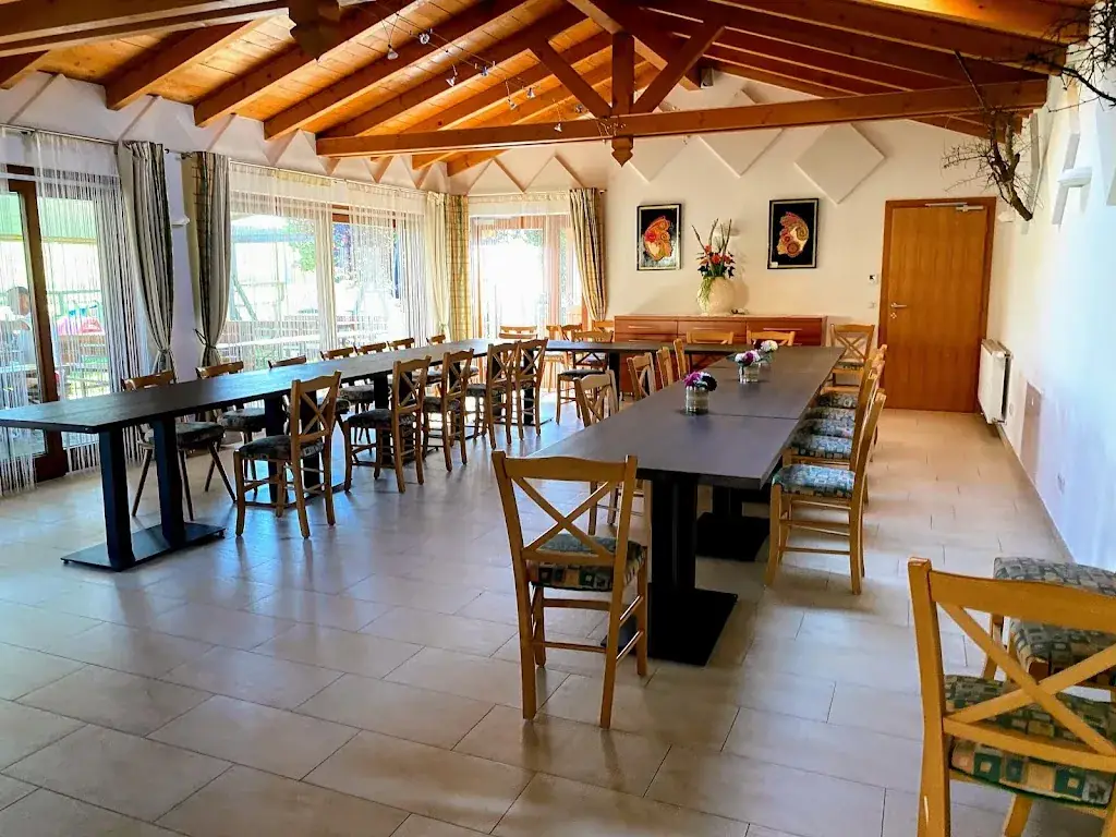 Mostschenke Orasch restaurant à Kühnsdorf