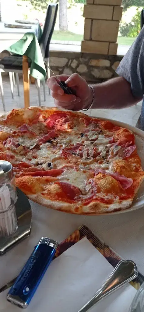 Menu_Ristorante Pizzeria Bella Italia da Salvatore_Kühnsdorf_immagine_8