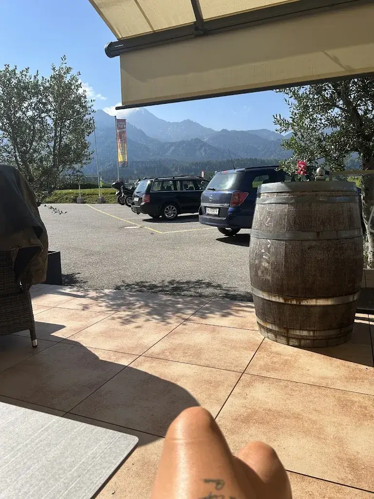 Me_(aut)back_Ledenitzen_recensione