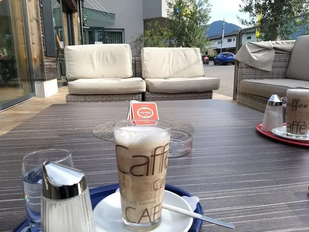 (aut)back_Ledenitzen_slider_image_3