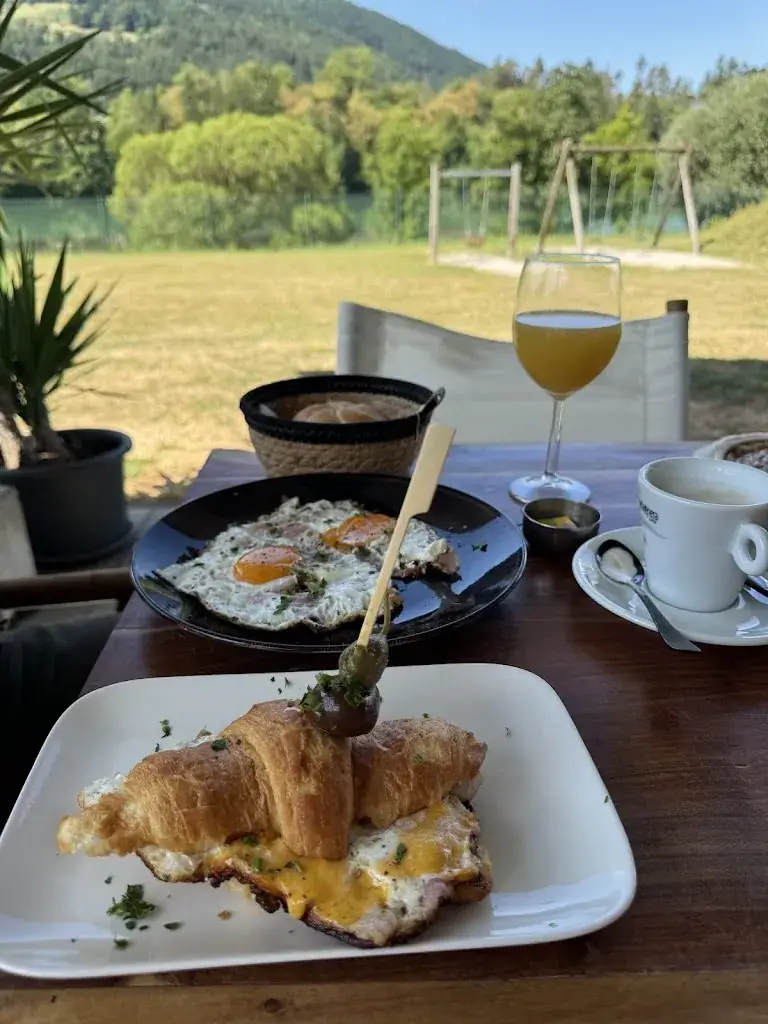 Sylvia de Ben_LAQUAMÜND_Lavamünd_avis