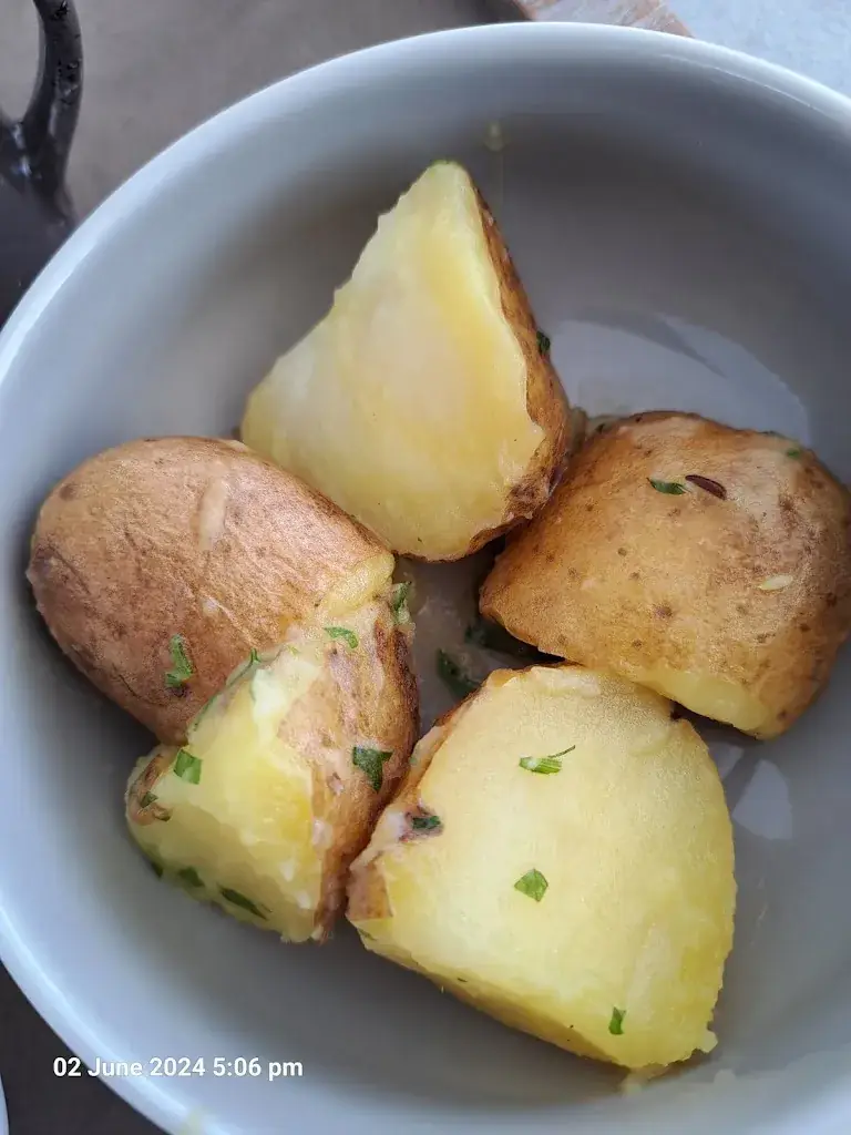 Crystal Leader_Wellen.Spiel_Krems_avis