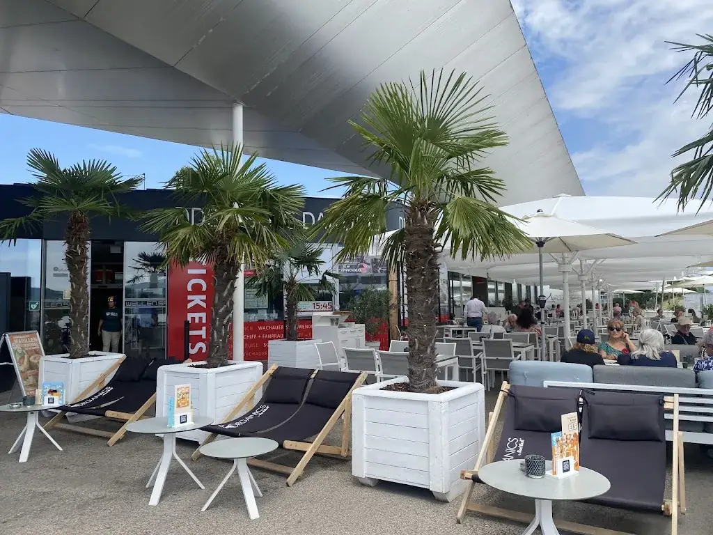 Wellen.Spiel ristorante a Krems